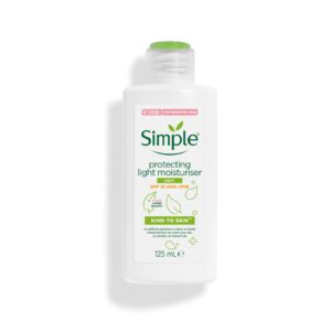 SIMPLE KIND TO SKIN  PROTECTING MOISTURISER