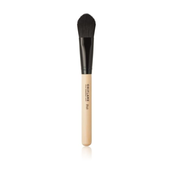 Precision Foundation Brush