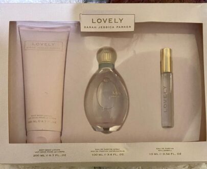 SARAH JESSICA PARKER LOVELY SET