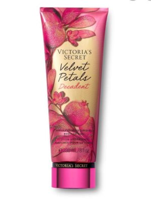 VICTORIA SECRET VELVET PETALS DECADENT