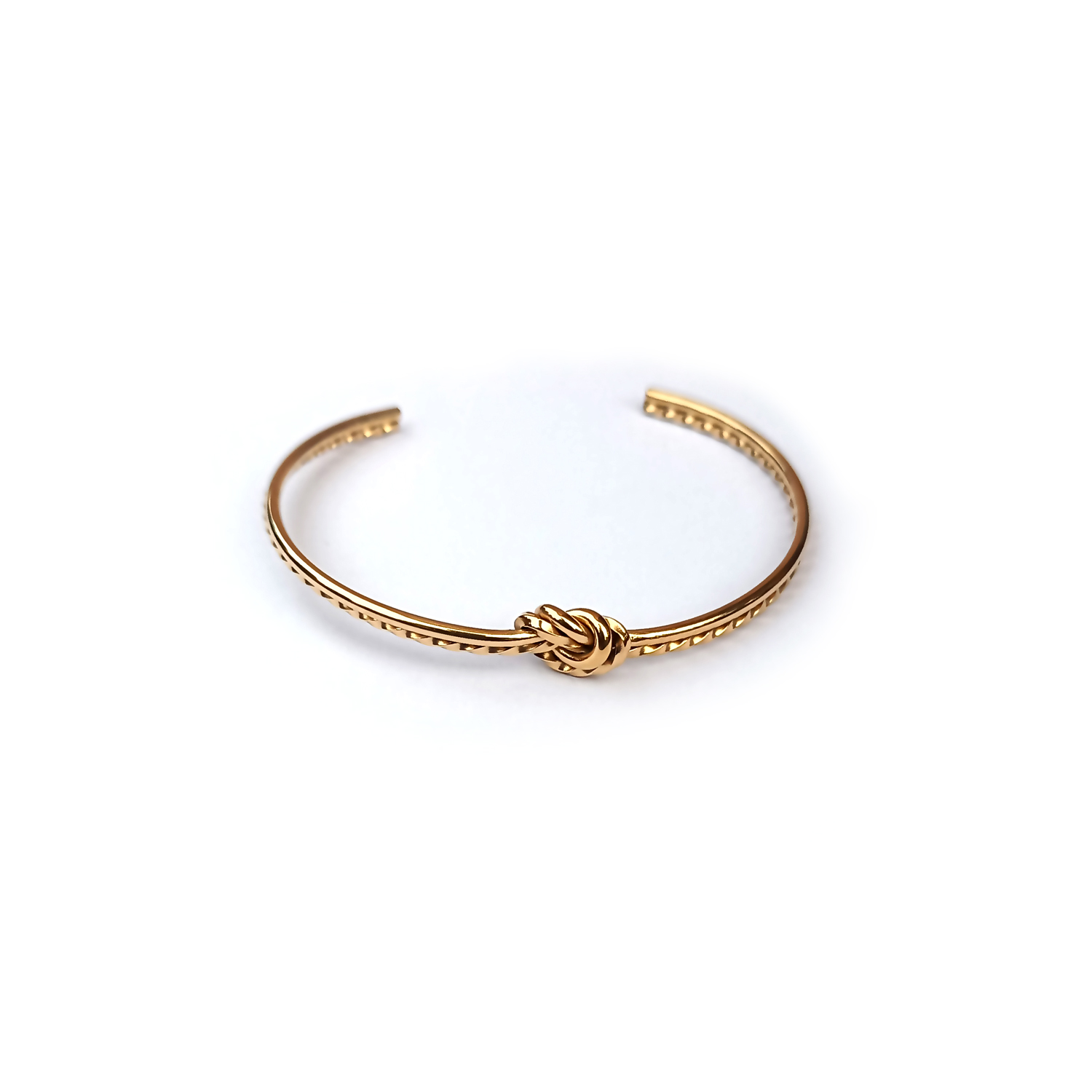 Gold Knot Bracelet